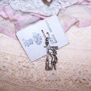 Sterling Silver Charm by Maisels - New Orleans Man and Lamp Post | Original Card
